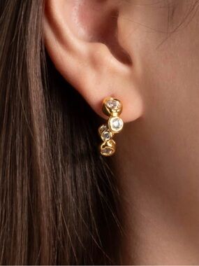 ALEXIS BITTAR Asterales Gold Small Hoop Earrings Clear C Z MY24